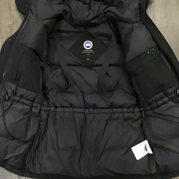 CANADA GOOSEDown Filled Parka